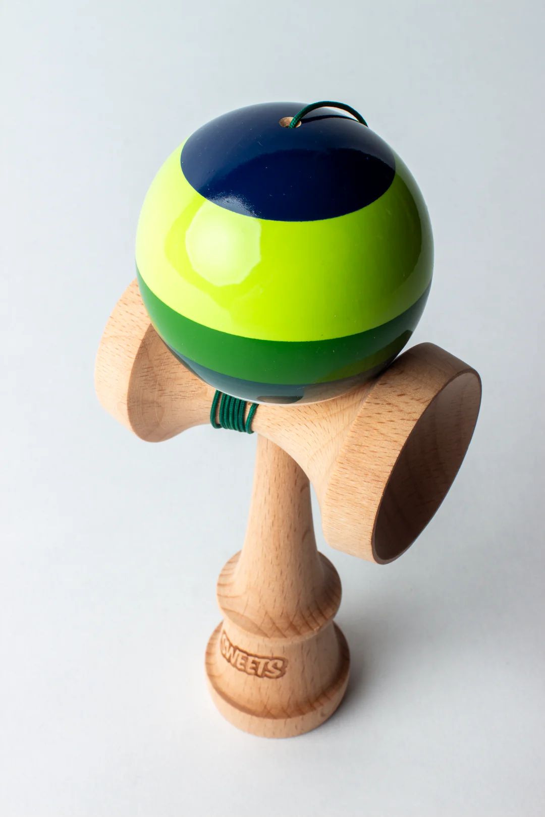 Sweets Kendama dougie prime 5 stripe kendama nederland 6